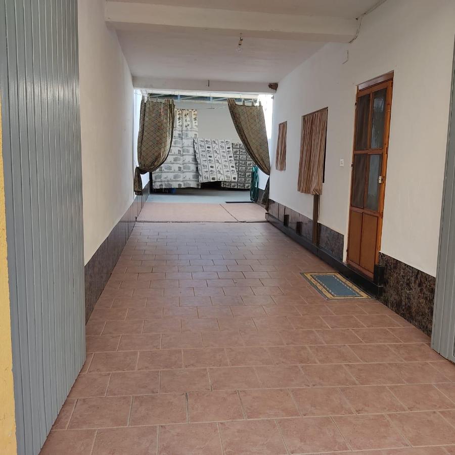 Acogedor Alojamiento Membrilla Luaran gambar